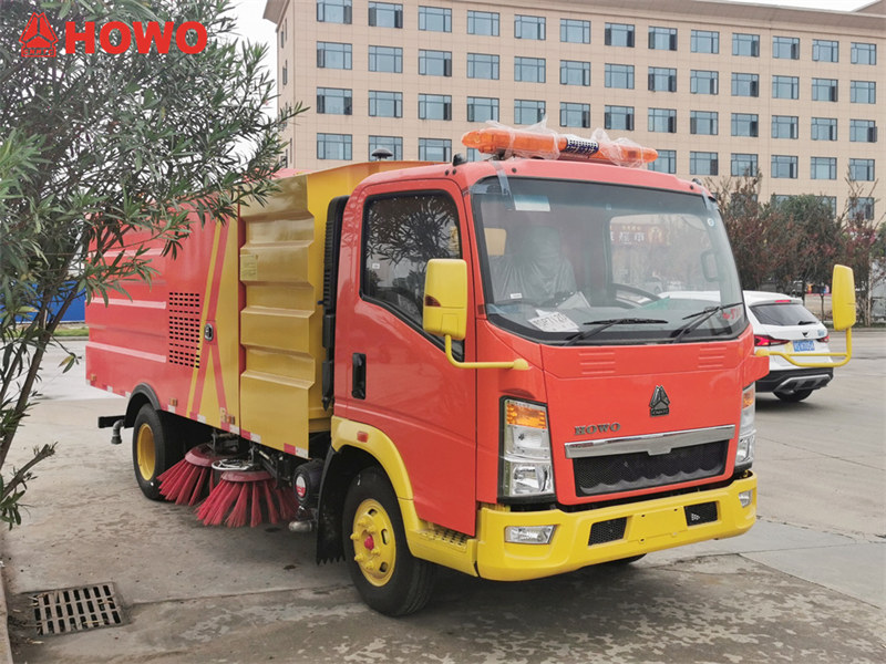 HOWO 5cbm road sweeper vehicle