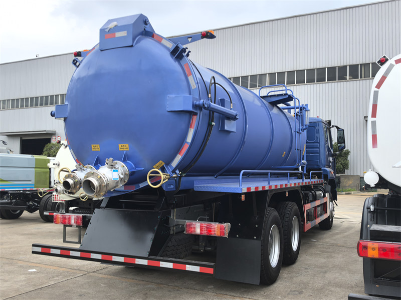 SINOTRUK HOWO vacuum trucks for export