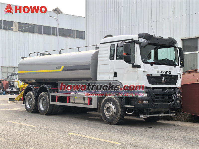 HOWO 22cbm water bowser with pump