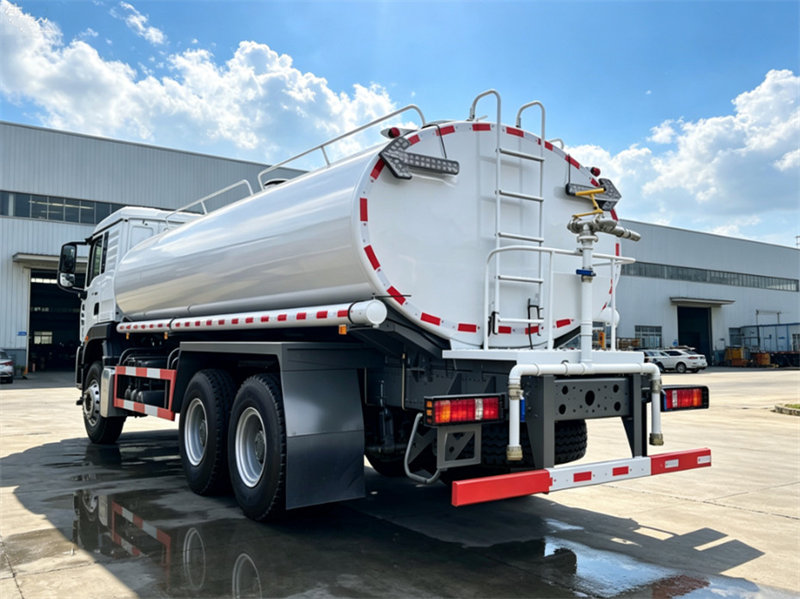 HOWO TX 20000L water tank truck HOWO TX 20000L water tank truck