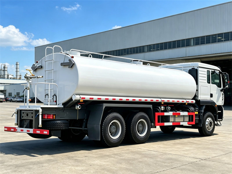 HOWO TX 20000L water tank truck HOWO TX 20000L water tank truck